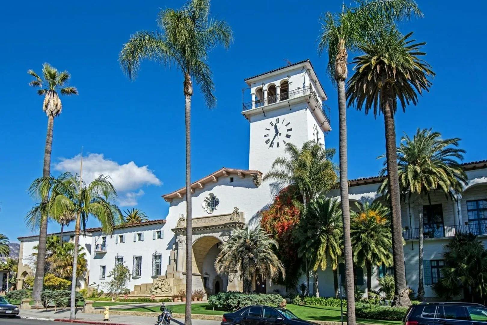 Image of the beautiful city of Santa Barbara